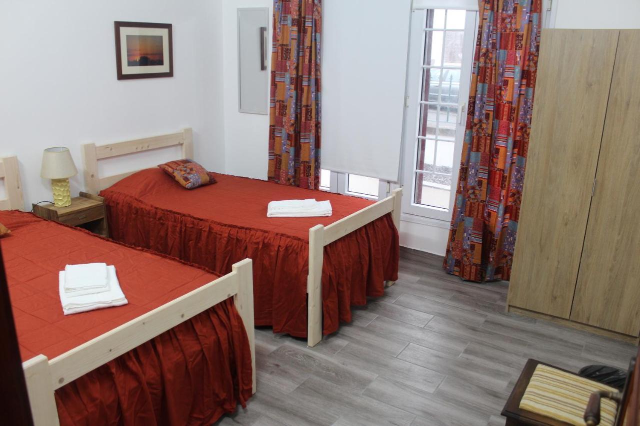Vitorino De Nemesio Guesthouse Ponta Delgada Exteriér fotografie