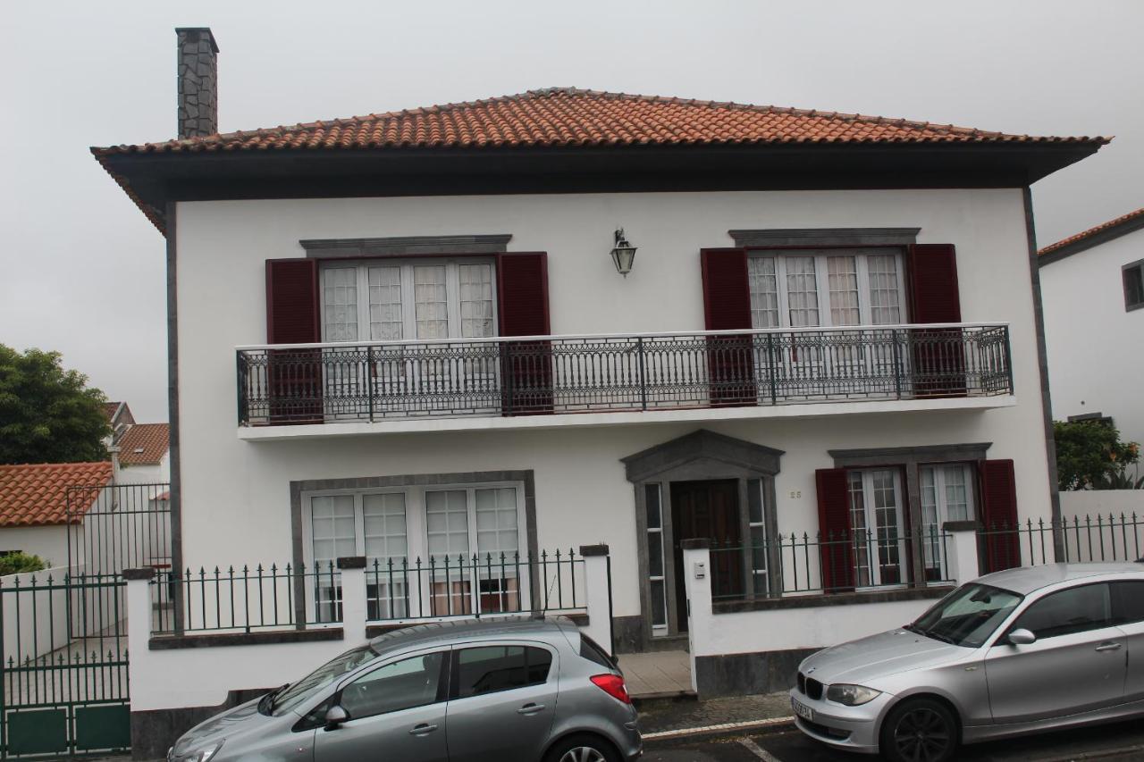 Vitorino De Nemesio Guesthouse Ponta Delgada Exteriér fotografie