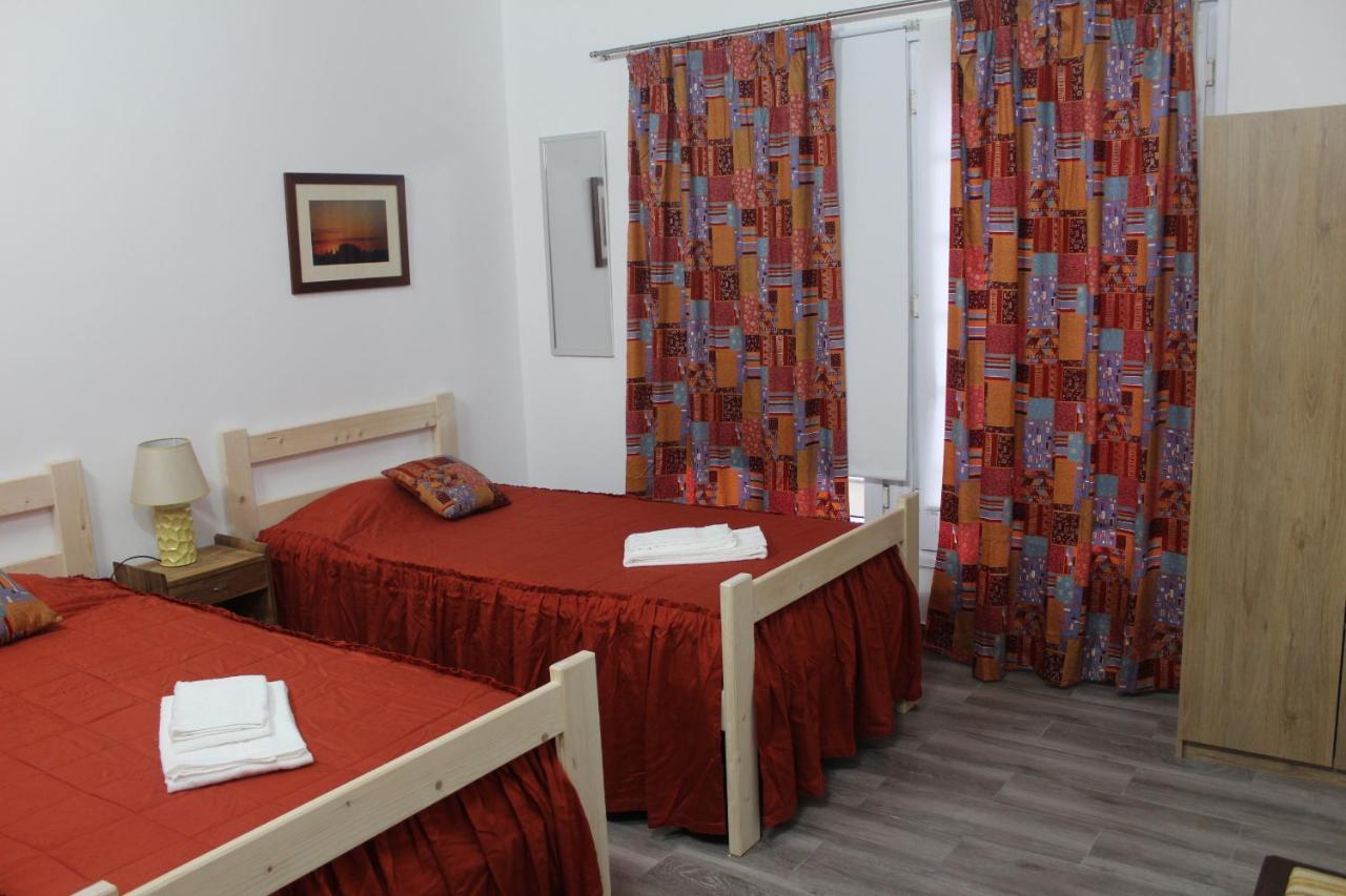 Vitorino De Nemesio Guesthouse Ponta Delgada Exteriér fotografie