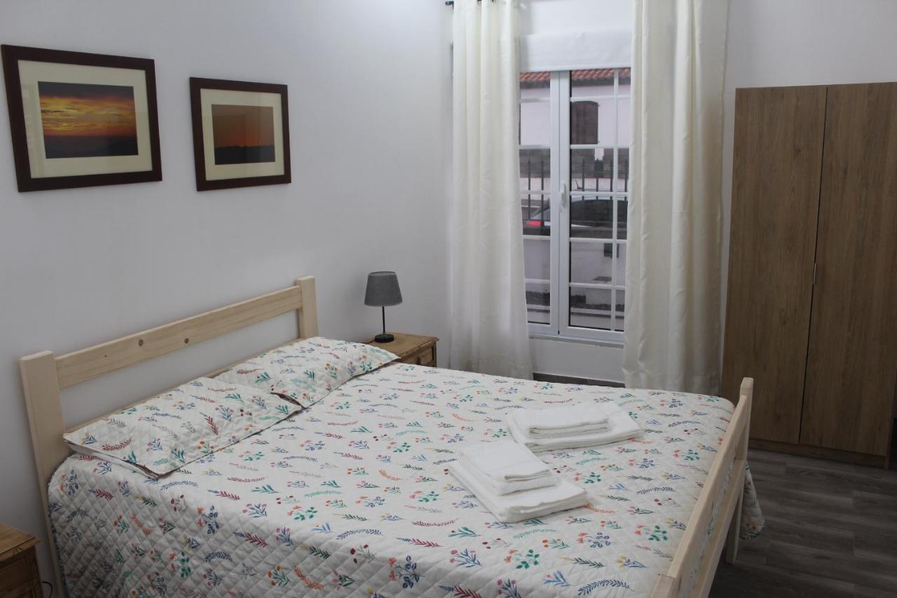 Vitorino De Nemesio Guesthouse Ponta Delgada Exteriér fotografie