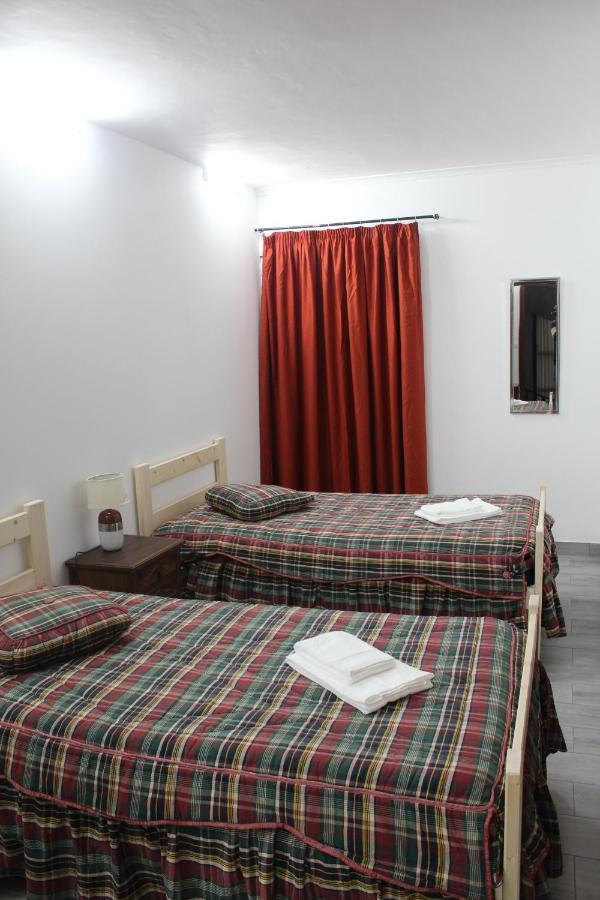 Vitorino De Nemesio Guesthouse Ponta Delgada Exteriér fotografie