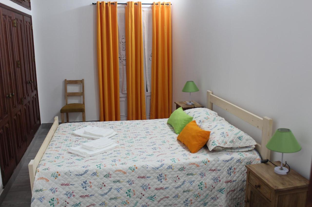 Vitorino De Nemesio Guesthouse Ponta Delgada Exteriér fotografie